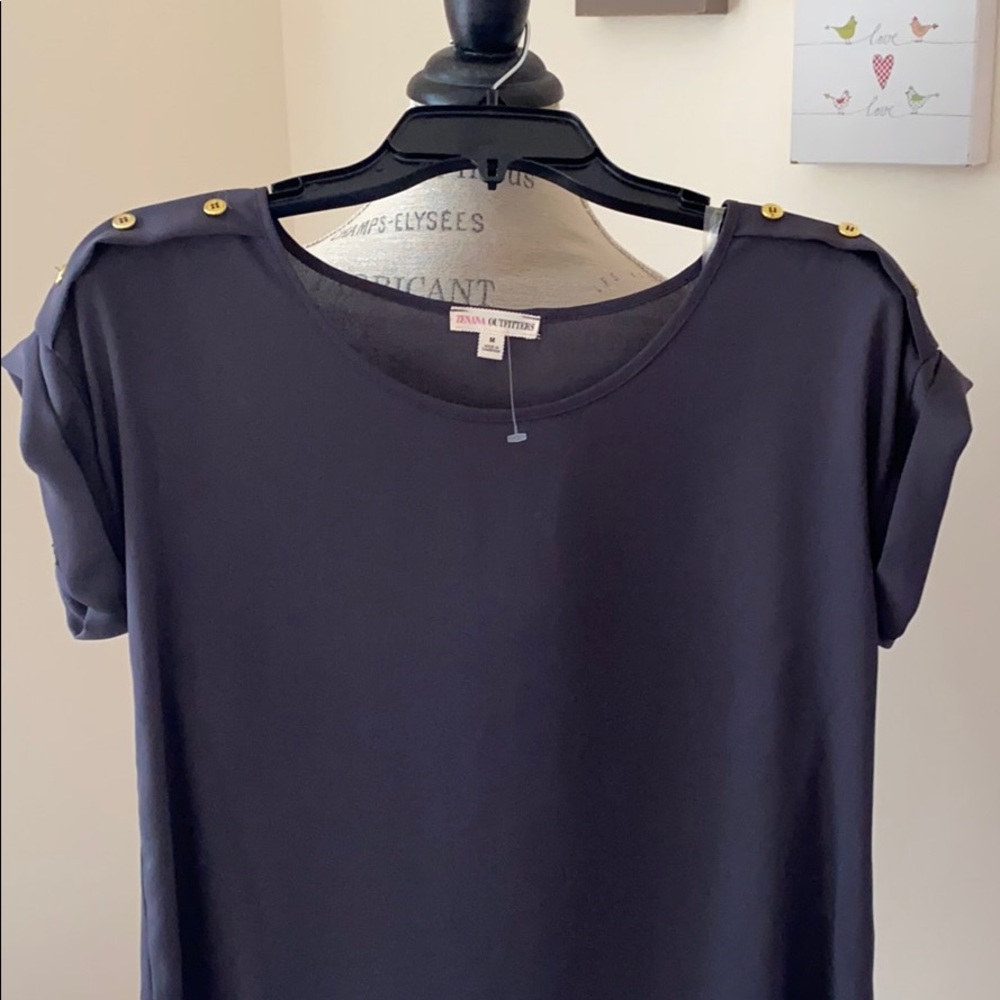 Blouse - Picture 2 of 4